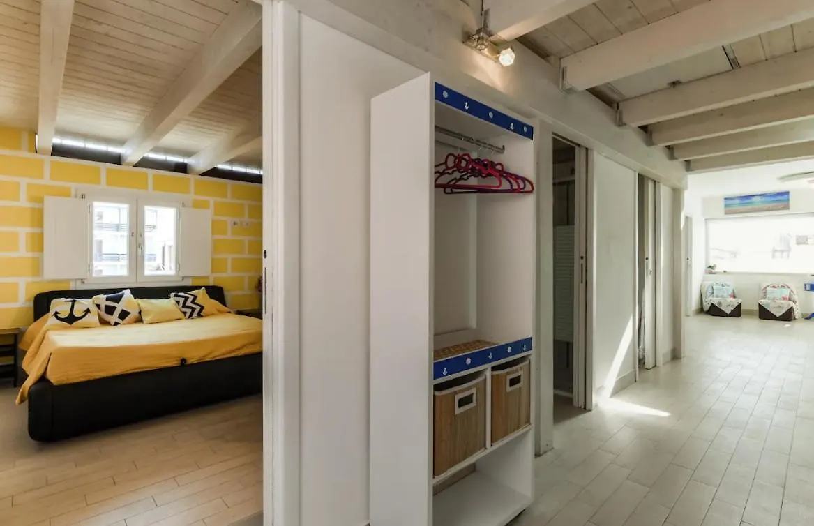 Pais House Apartman Alghero 0*,  Olaszország